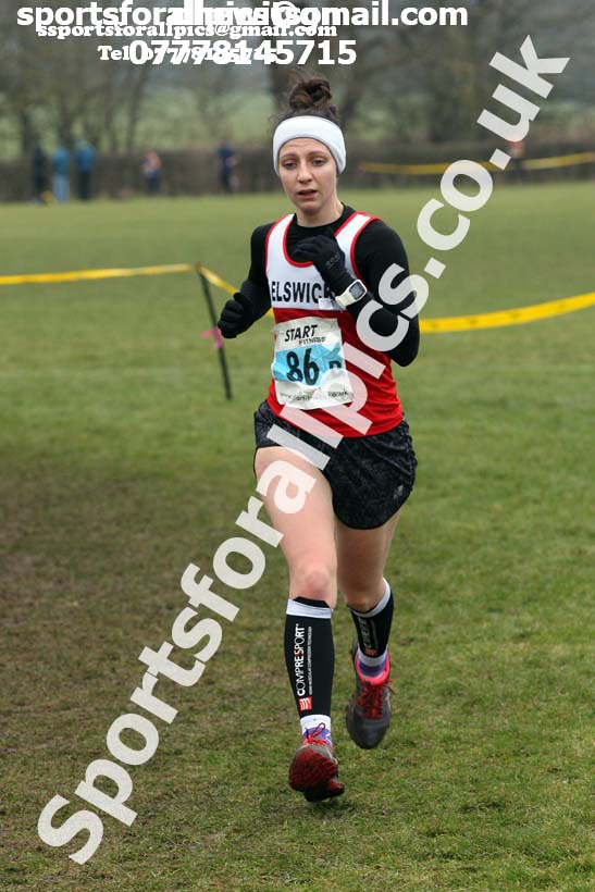 Senior and veteran womens 2018 Durham Cathedral Cross Country Relay. Photo:  David T. Hewitson/Sports for All Pics